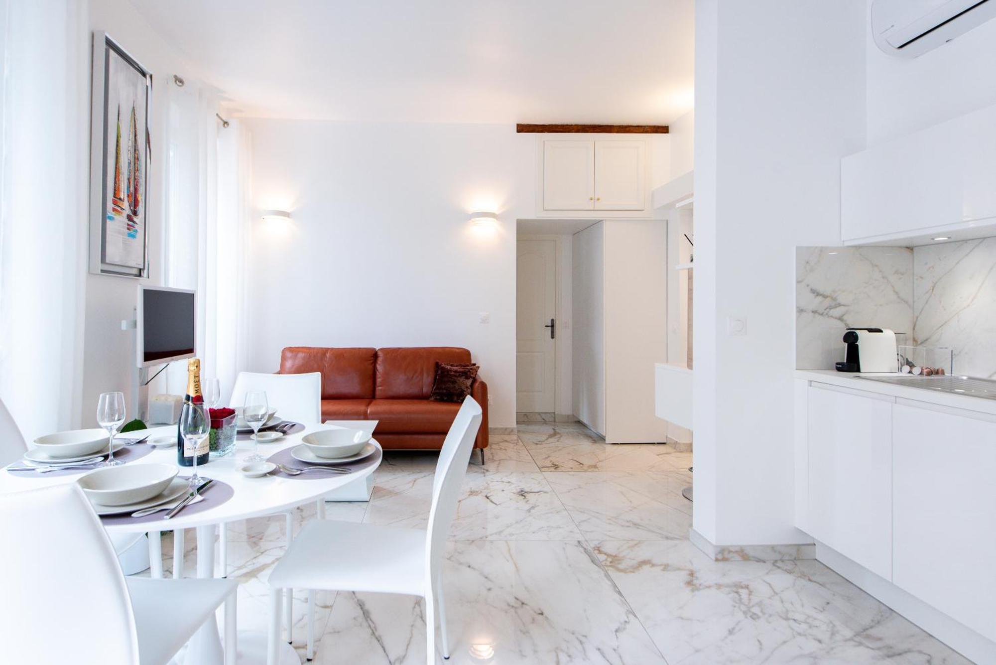 Alba Apartment Antibes Street, By Welcome To Cannes Zewnętrze zdjęcie